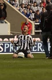 马里安诺·李维拉在 2013 年完成最后一次登板，由基特与波萨达亲自上场将其换下