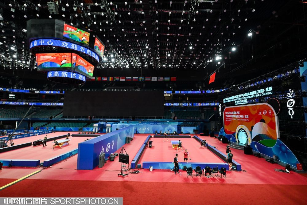 残阵生死斗！意大利杯罗马主场复仇都灵：红狼无锋阵破局还是公牛防反偷袭？