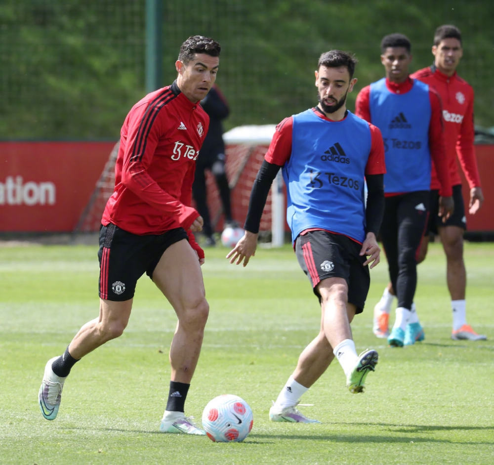 近期的引援 近期的引援