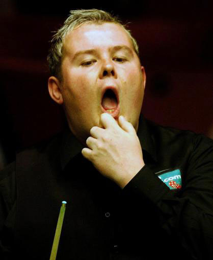 其背后是 其背后是