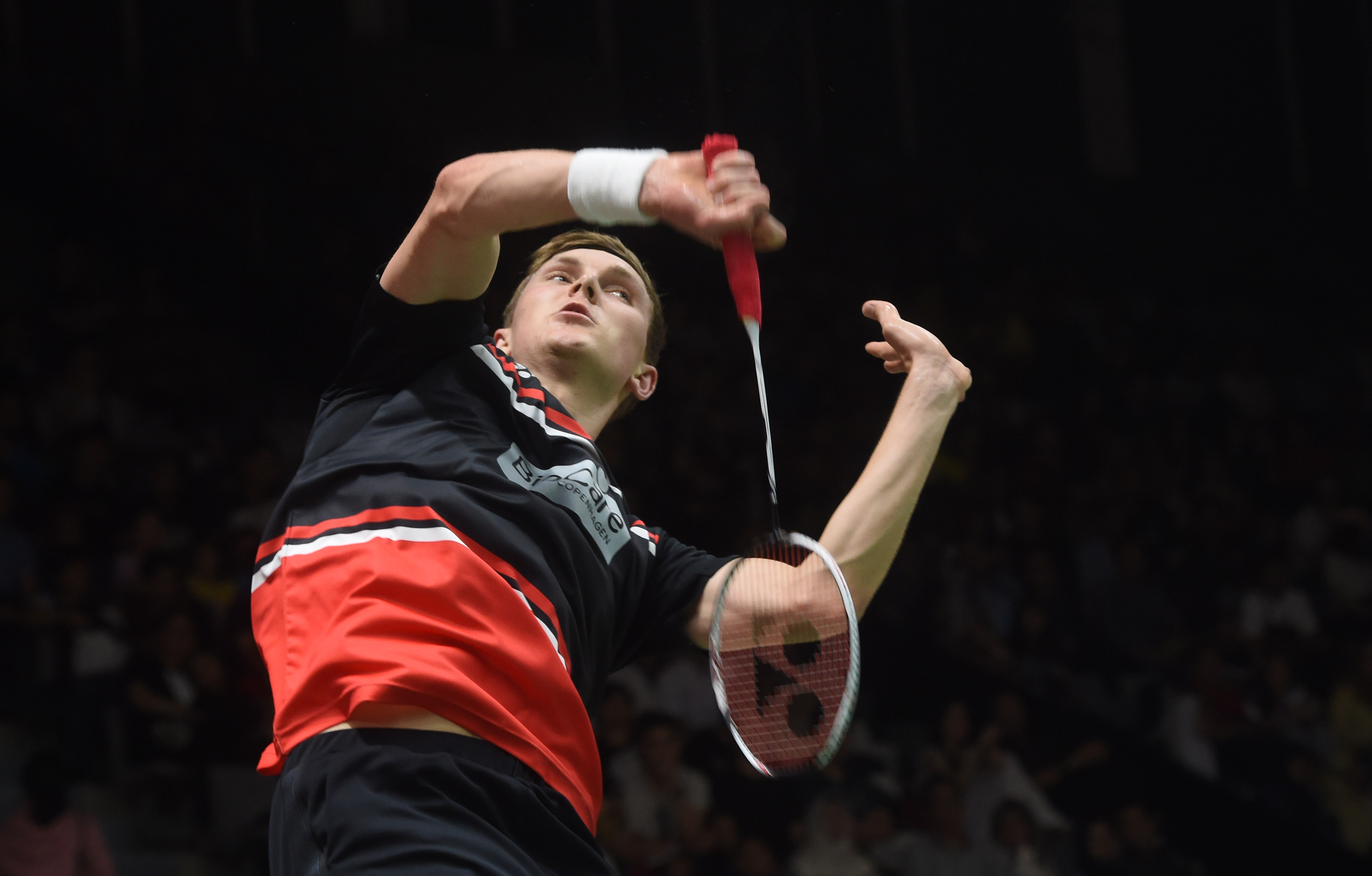 槽湖人签斯 槽湖人签斯