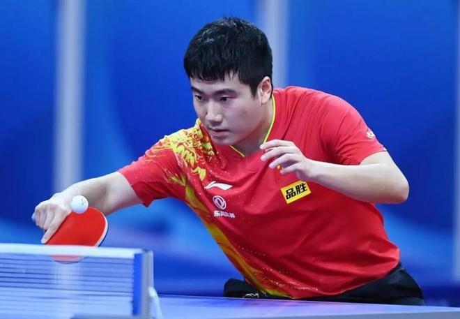 手的对决中 手的对决中