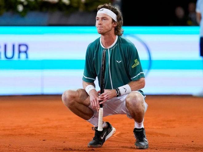 如果他倾向 如果他倾向